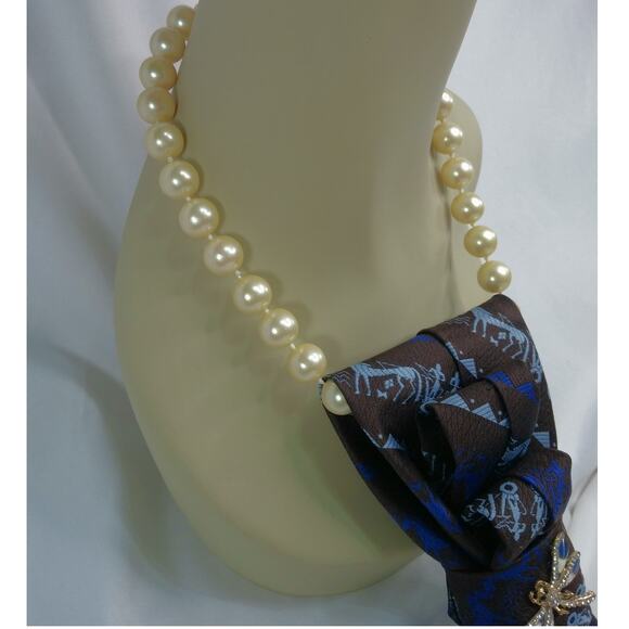 Artisan Vintage Tie Necklace Upcycled Faux Pearls Retro Brown Blue Dragonfly NEW - Picture 4 of 12